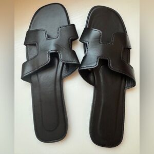 Modavo Black Slide Sandals